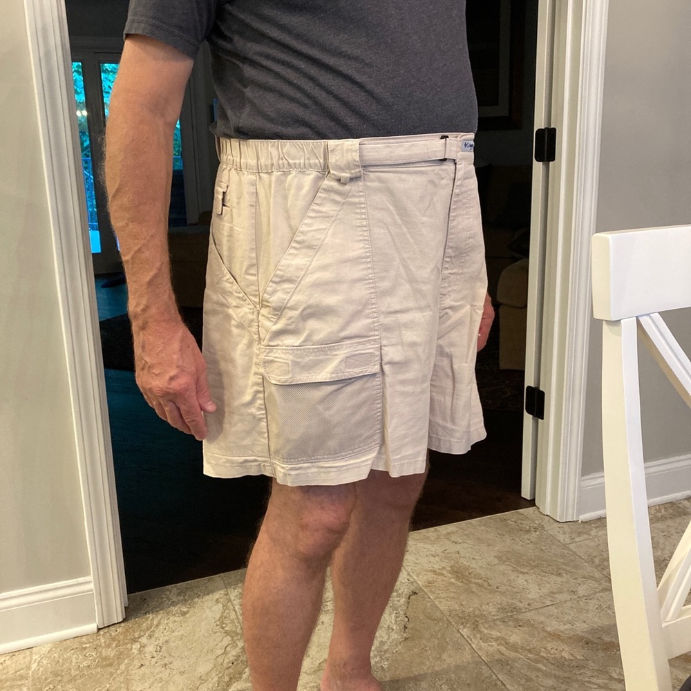 Men’s Columbia shorts